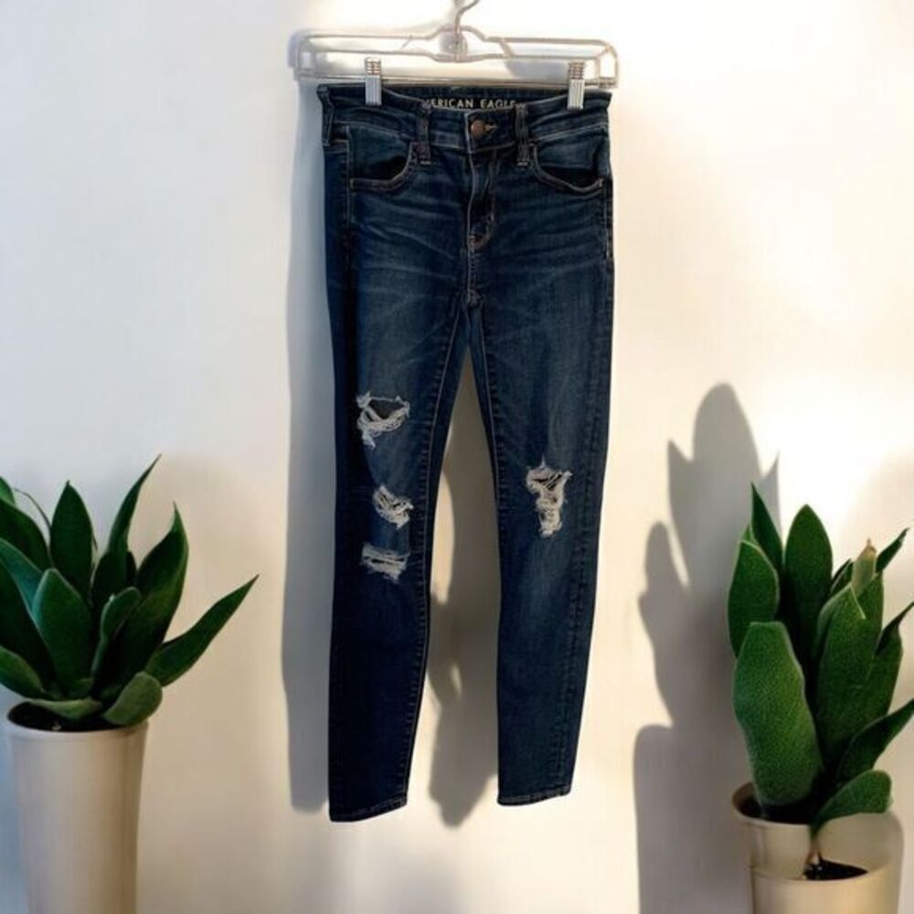 American EagleJeggings distressed Jeans size 0‎ short